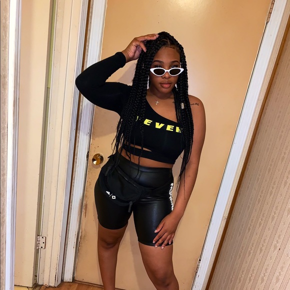 FEVER CROP TOP - Picture 1 of 2